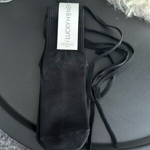 NWT LUCKY HONEY Crew Grip Sock with cute laces
